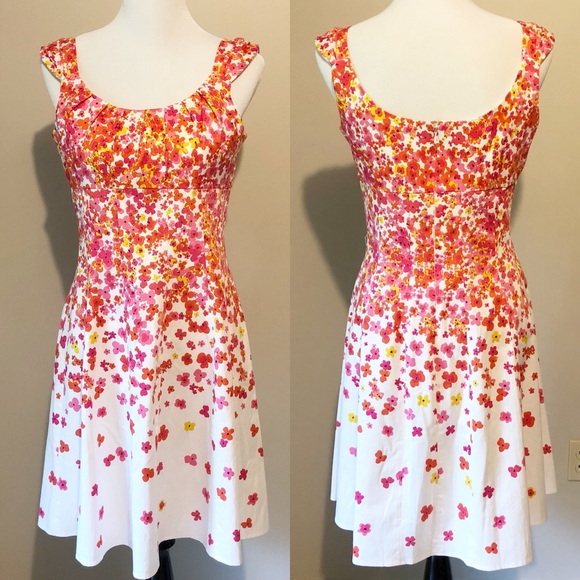 Dress Barn Dresses & Skirts - Dress Barn Fit & Flare Floral Dress. 10P.